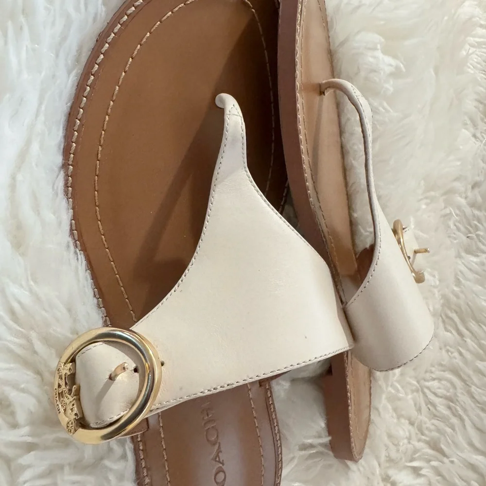 Coach Women's Lesli Leather Sandals with buckle - Picture 3 of 6